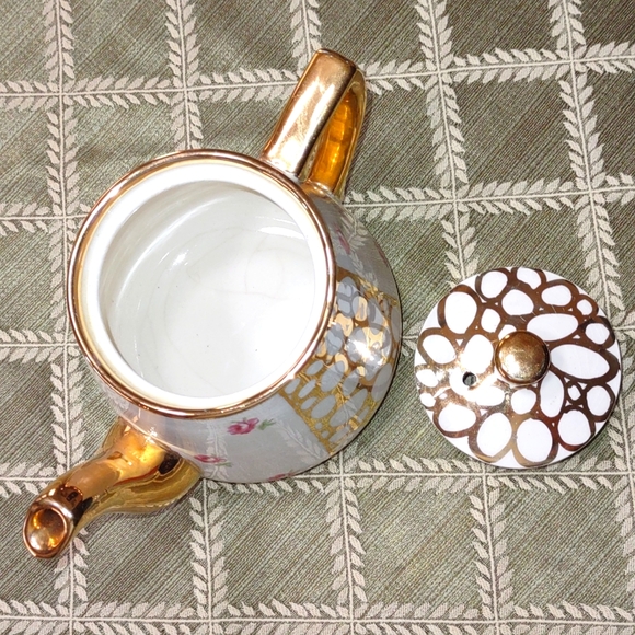 Vintage Sudlows Teapot Accented in Gold and Pink Rose Pattern - Picture 3 of 7